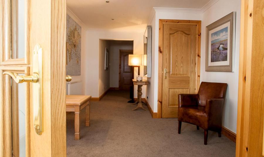Sutherlands Guest House Kingussie Rum bild